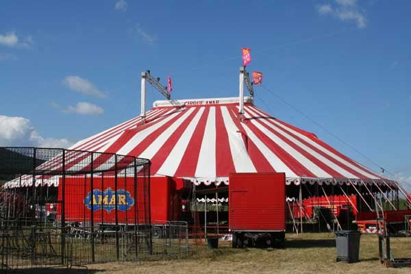 Portiques pour chapiteau de cirque