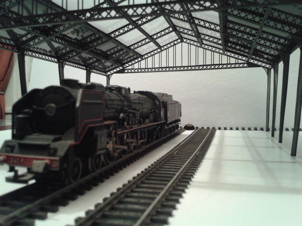 VER03-HO-Kit à monter et peindre verriere de gare / marquise