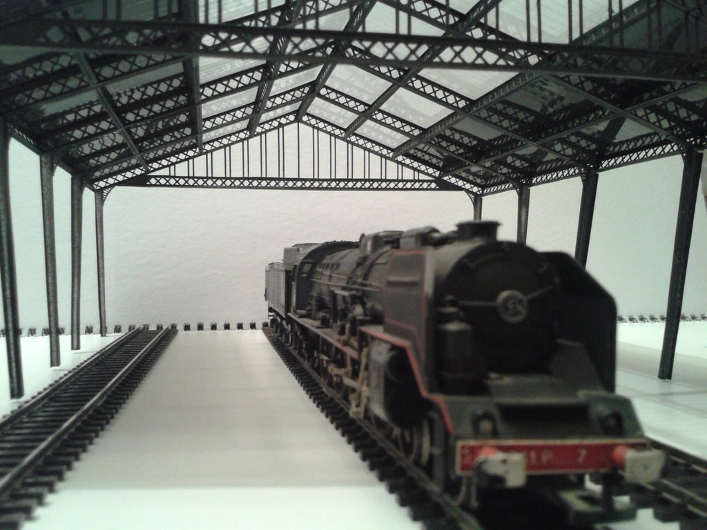 VER03-HO-Kit à monter et peindre verriere de gare / marquise